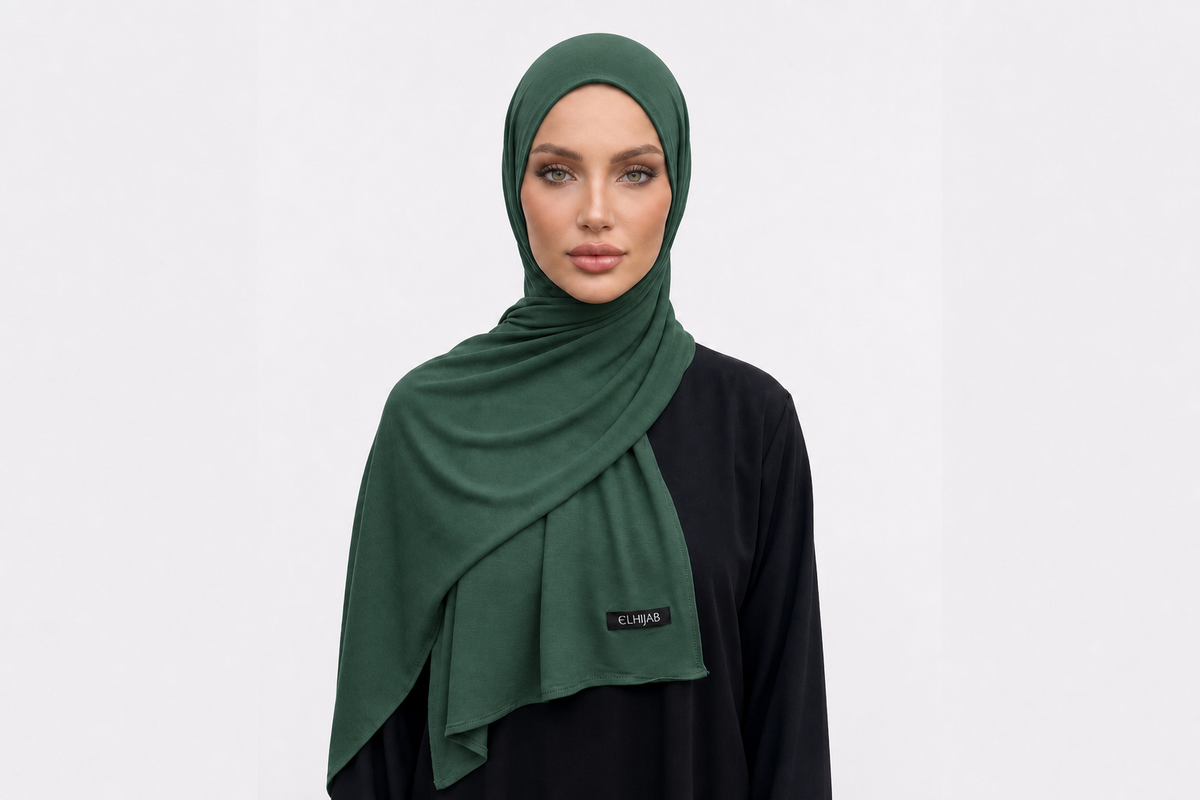 Model met Breathable hijab in donkergroen